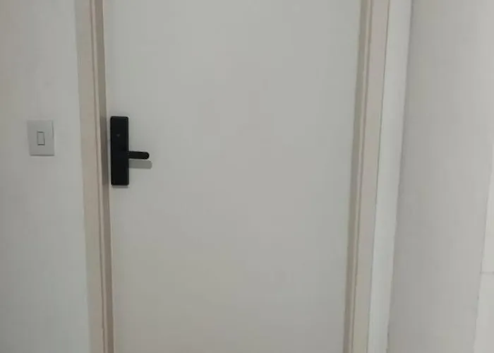 Areatricolor *